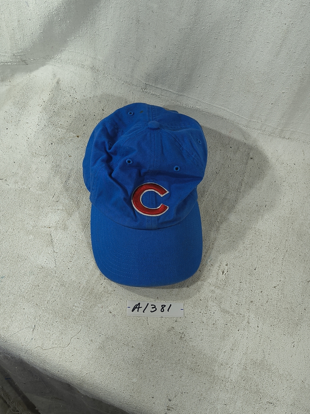 Chicago Cubs Baseball Cap in Royal Blue with Red & White Logo
